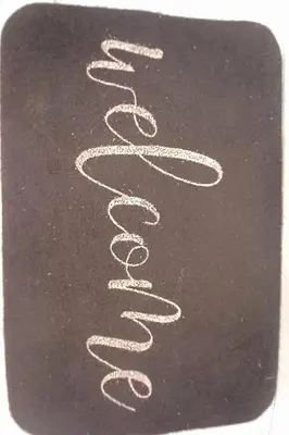 a drawing of a snake on a chalkboard at Studio Garrevaques Calme et Charme à la Campagne - Lauren in Garrevaques