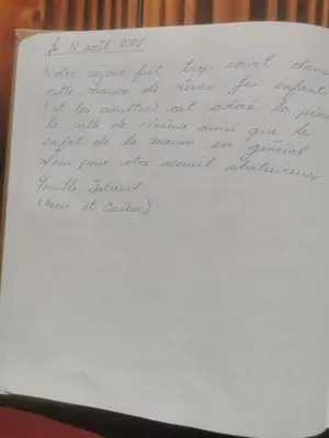 a piece of paper with handwriting on it at villa sophora - piscine toboggan aquatique privée in Conilhac-Corbières