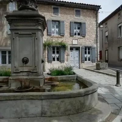 La maison de la fontaine