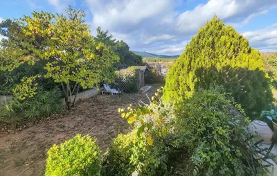 an overhead view of a garden with trees and bushes at Pet Friendly Home In Saint Chinian With Wifi in Saint-Chinian