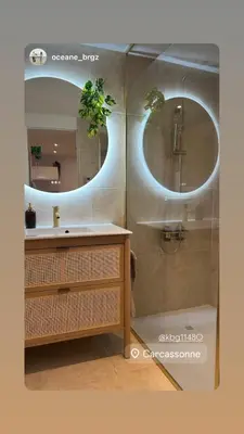 a bathroom with a sink and a mirror at Suite Bali et sauna privé - vidéo projecteur - escapade romantique-centre in Carcassonne