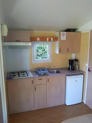 a large group of people watching a band in a crowd at Camping 3 étoiles - Piscine - ccbeed0 in Mazères