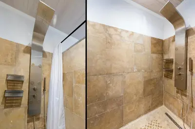a bathroom with a shower with a shower curtain at Kavi-T3 Cozy - Medieval City 4 min - Air-Conditioning-Parking in Carcassonne