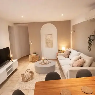 Magnifique T3 - à 5 min de la Cité Médiévale