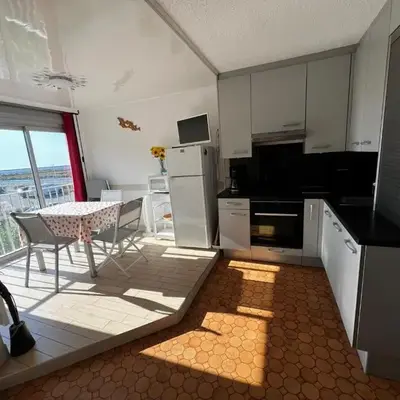 AIG 59 – Studio avec 2 cabines – Résidence Grand Sud – Gruissan – 4 personnes