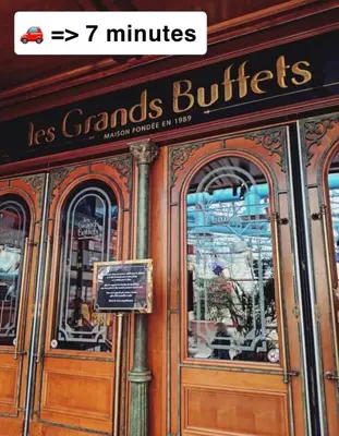 a building with a sign that reads lions grand buildings at T2 lumineux avec parking privé in Narbonne