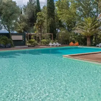 Camping 3 étoiles - Piscine - ccbefgh