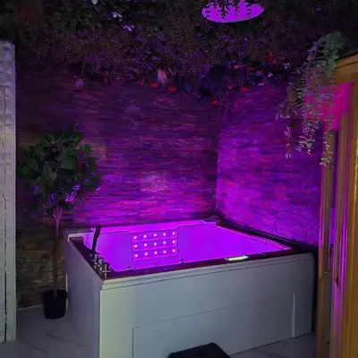 Loveroom - Spa - Sauna - Privatif - Escape Game - Terrasse