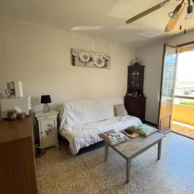 Appt 4 personnes - balcon - 100 m plage