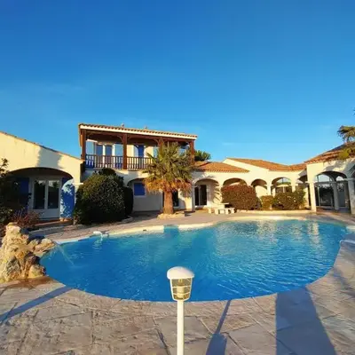 Hacienda Del Sol
