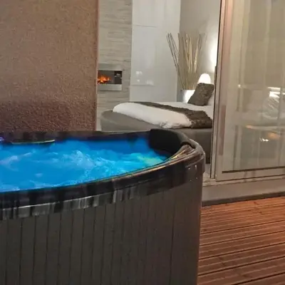 LOFT SPA - Côté château.