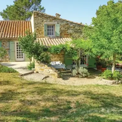 Amazing Home In Ribaute