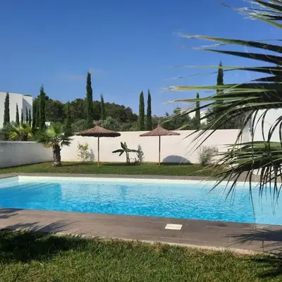location Silvis dans la propriété Elaia