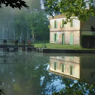 La Bonne Planque - Maison éclusière de la Domergue Canal du Midi