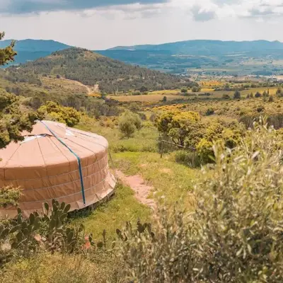 Yourte Mongole Insolite - Gîte Saint Roch