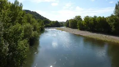 a view of a river from a bridge at L'Esprit du vallon de Berlou in Berlou