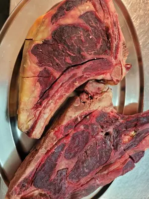 a close up of a piece of meat on a plate at Le Tournedos in Lézignan-Corbières