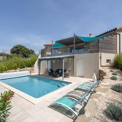 Luxury villa with private pool in Cesseras