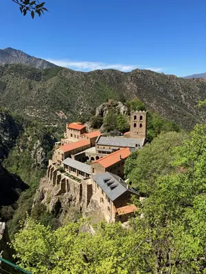 a building on the side of a mountain at L'Ecurie in Paziols
