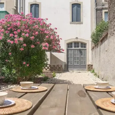 TRIBUS-GITES URBAINS CARCASSONNE