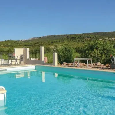 Beautiful Home In Prades Sur Vernazobre