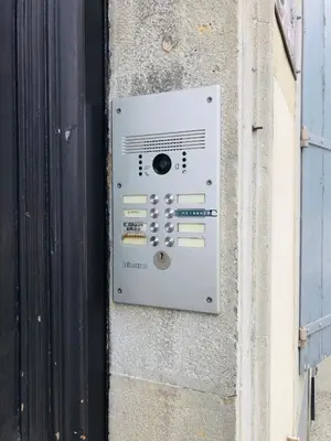 an electrical box on the side of a building at DOLCE VITA in Carcassonne