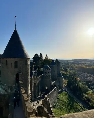a view of a castle from the top at Le Rêve Bleu Appartement Hyper-centre in Carcassonne