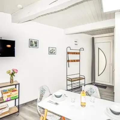 1 Bedroom Stunning Home In Bélesta
