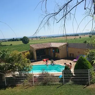 Adorable guest house with piscine and spa