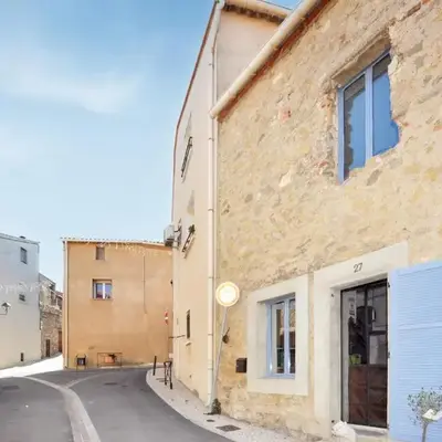 Gorgeous Home In Villeseque Des Corbier