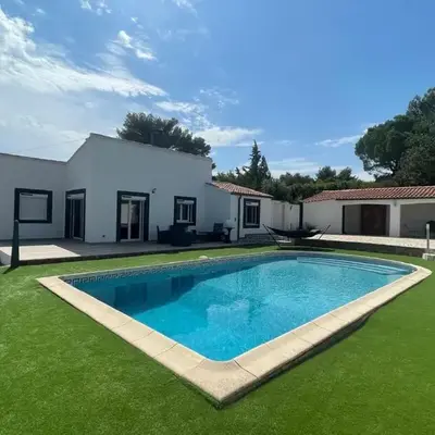 Modern Comfort in Minervois