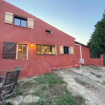 Maison de campagne dans un domaine viticole