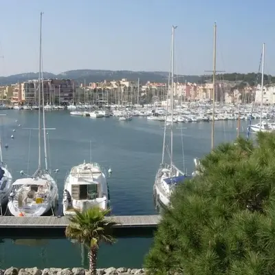 Gruissan (Aude) Appartement calme